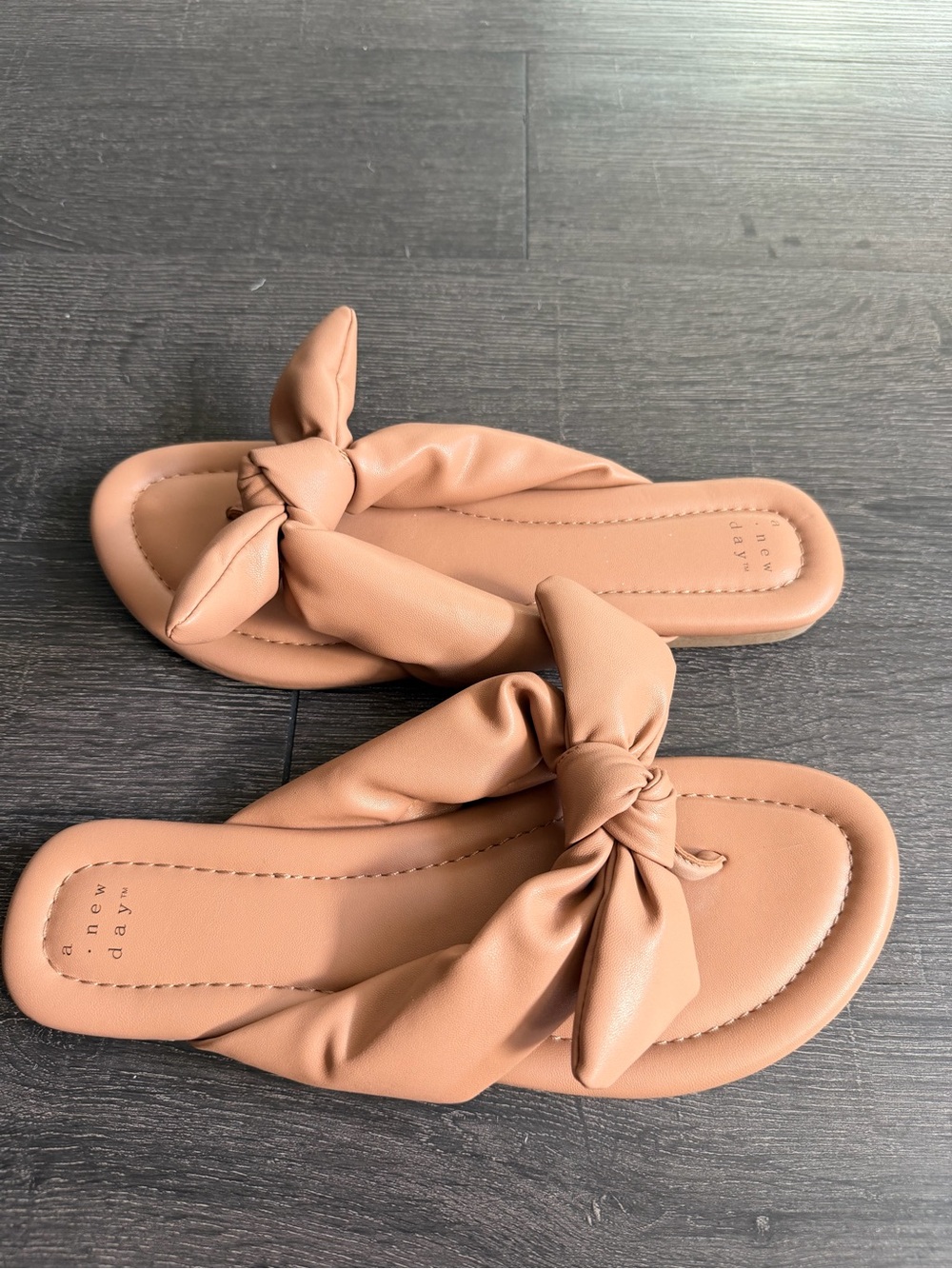 A New Day Women’s Tan Knot Slide Sandals